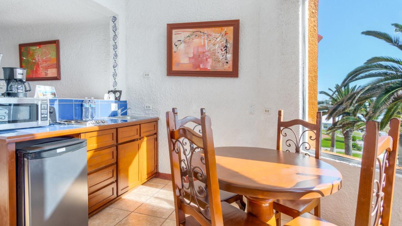 Puerto Nuevo Baja Hotel & Villas Розаріто Екстер'єр фото